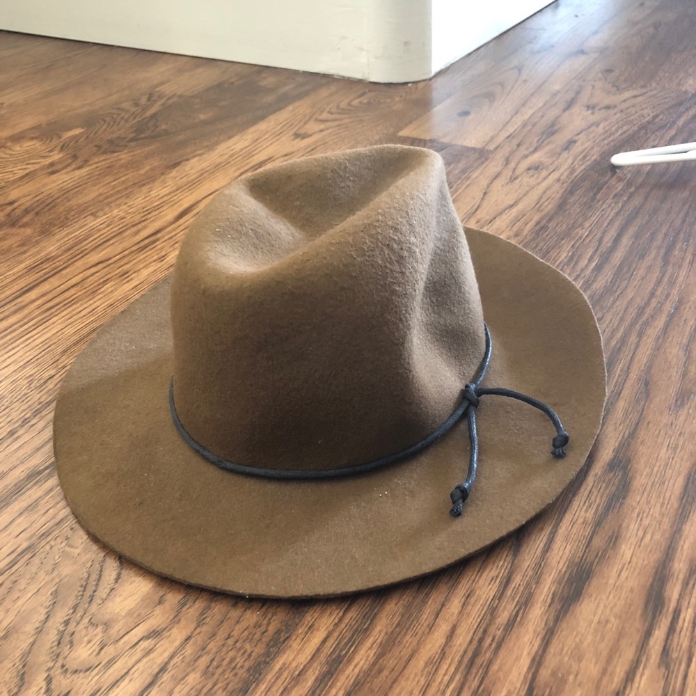 Target brown floppy hat